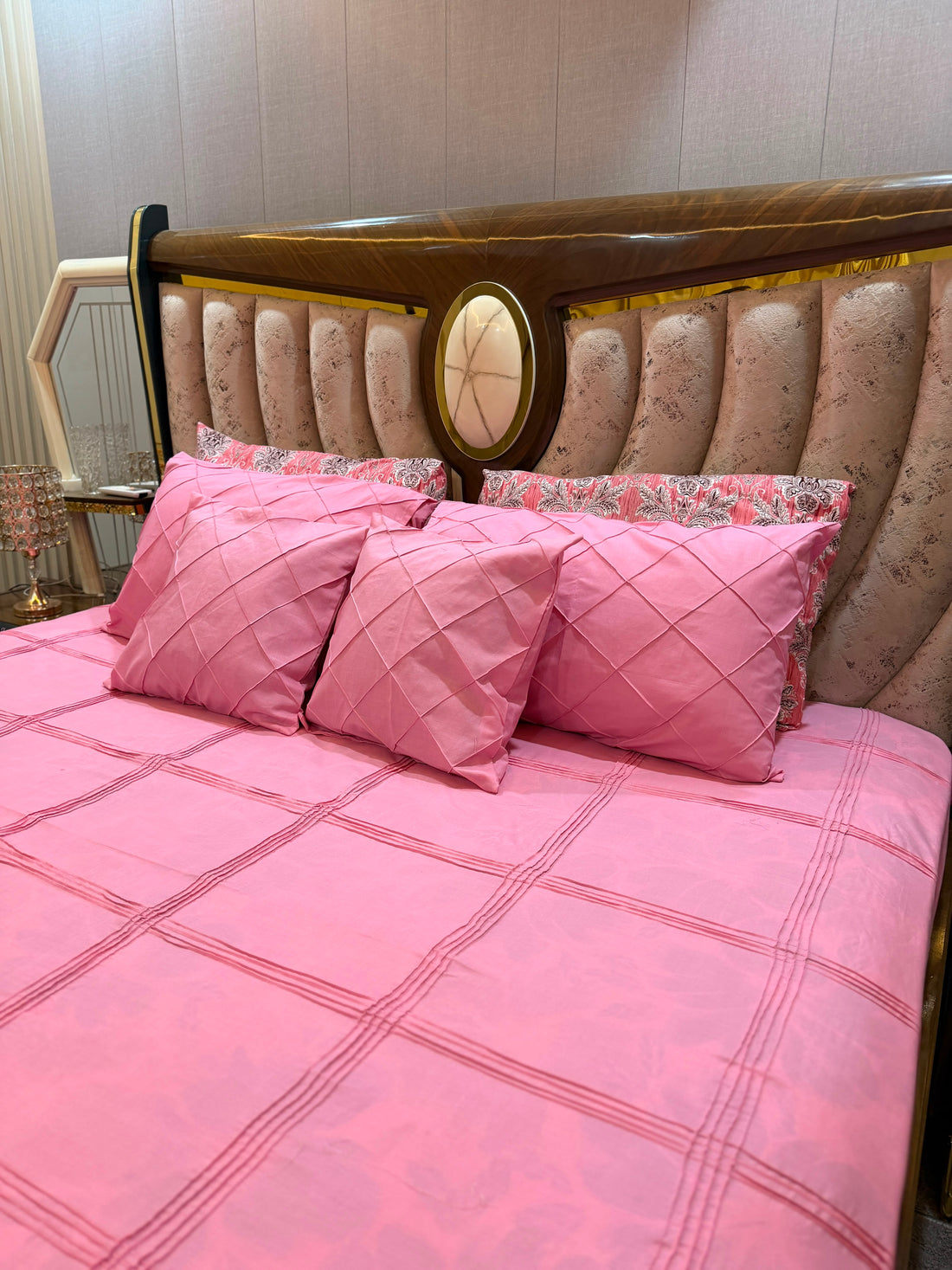 Tea pink beaded
